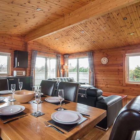 Carn Eilrig Vila Aviemore Exterior foto